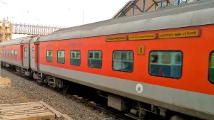 Top 10 List Of Fastest Trains Of Indian Railways